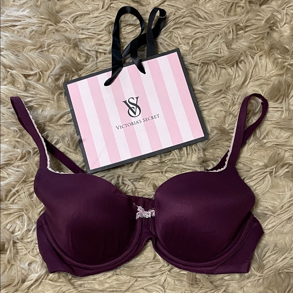 Body by Victoria's Secret Deep Purple Lace Trim Bra